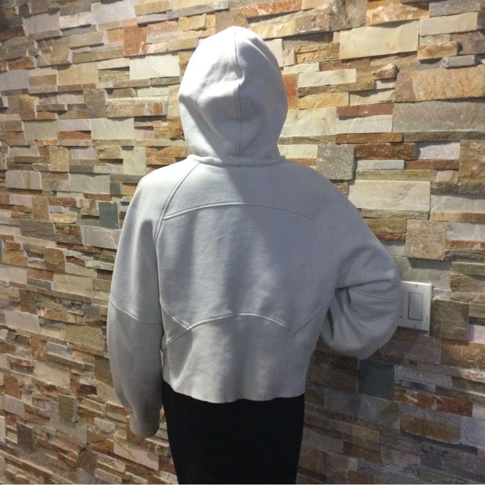 LULULEMON Scuba Oversized HalfZip Hoodie - Picture 6 of 10